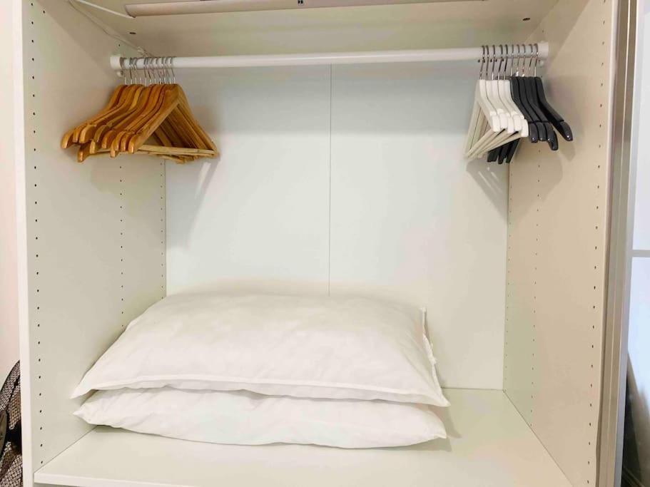 Cosy 1-Bed Flat 30Min To Central London & Parking Exterior foto