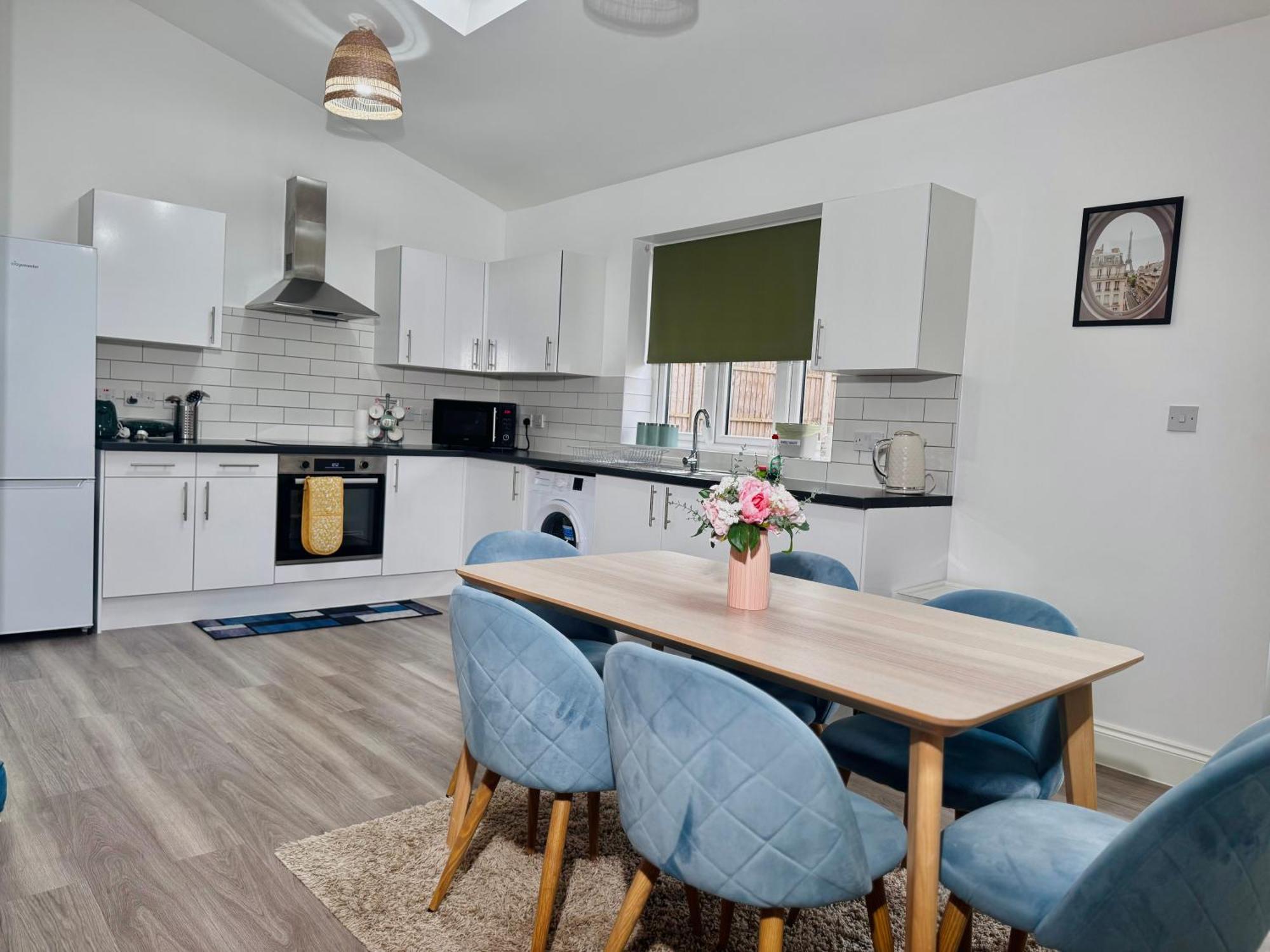 Cosy 1-Bed Flat 30Min To Central London & Parking Exterior foto
